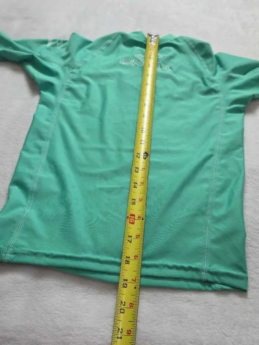 New kids 12 (RUNS SMALL) O'Neil Basic Skins UPF 50 tight short-sleeve rash guard